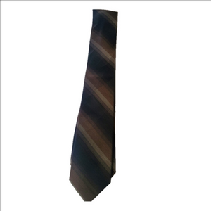 Apt. 9 Tie
